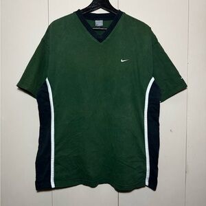 00’S nike tee